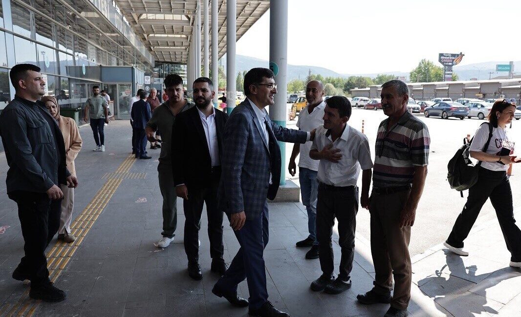 Kütahya Belediye Başkanı Eyüp Kahveci, şehirler arası ulaşımın önemli noktalarından