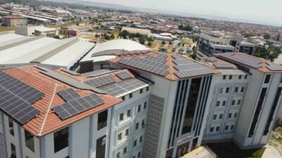 Kütahya İl Tarım ve Orman Müdürlüğü çatısına kurulan toplam 186