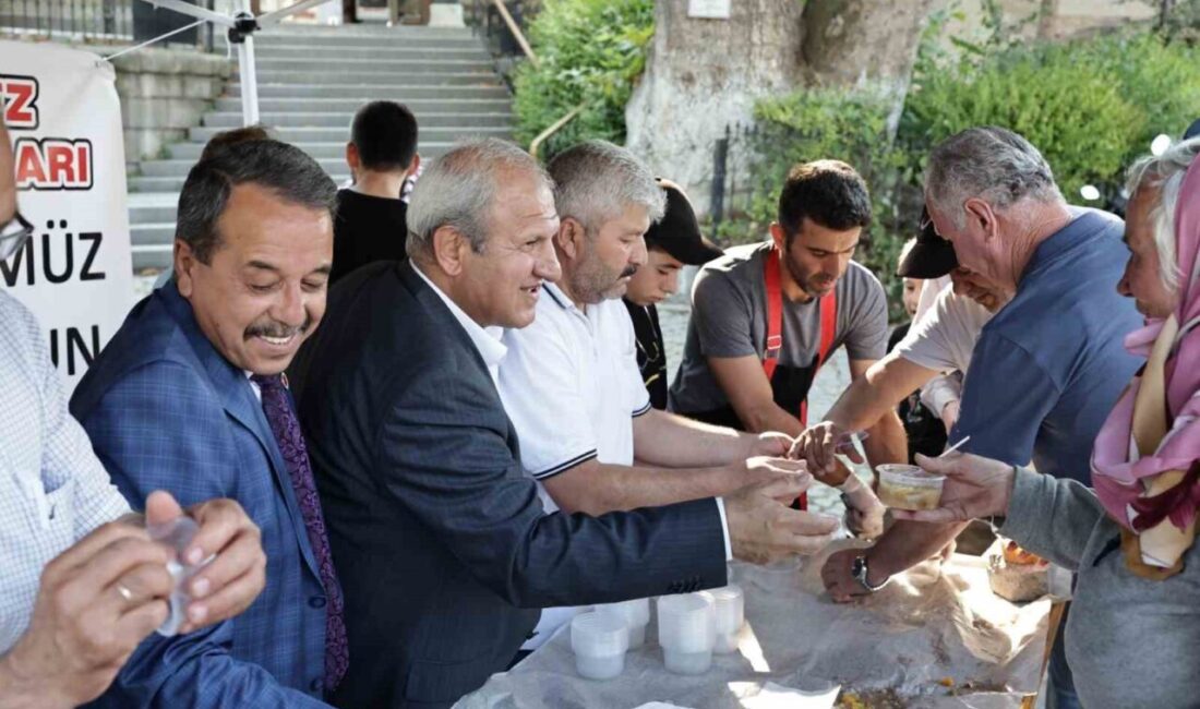 Kütahya Muhtarlar Derneği Başkanı İsmail Arı, Muharrem ayı vesilesiyle merkez