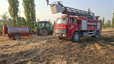 Kütahya’da balya makinesi sebebiyle çıkan yangında, 8 dönüm arazi ve