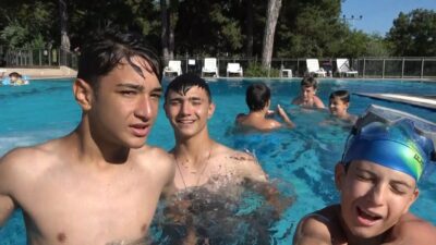 Kütahya’da mevsim normallerinin üzerinde seyreden hava sıcaklıkları, vatandaşları serinlemenin alternatif