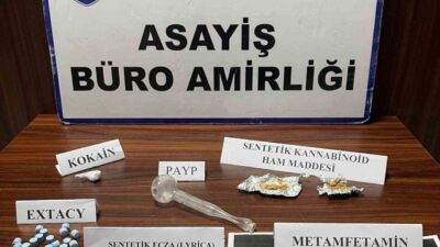 Kütahya’da uyuşturucu ticareti yaptığı tespit edilen 2 şüpheli tutuklandı. İl