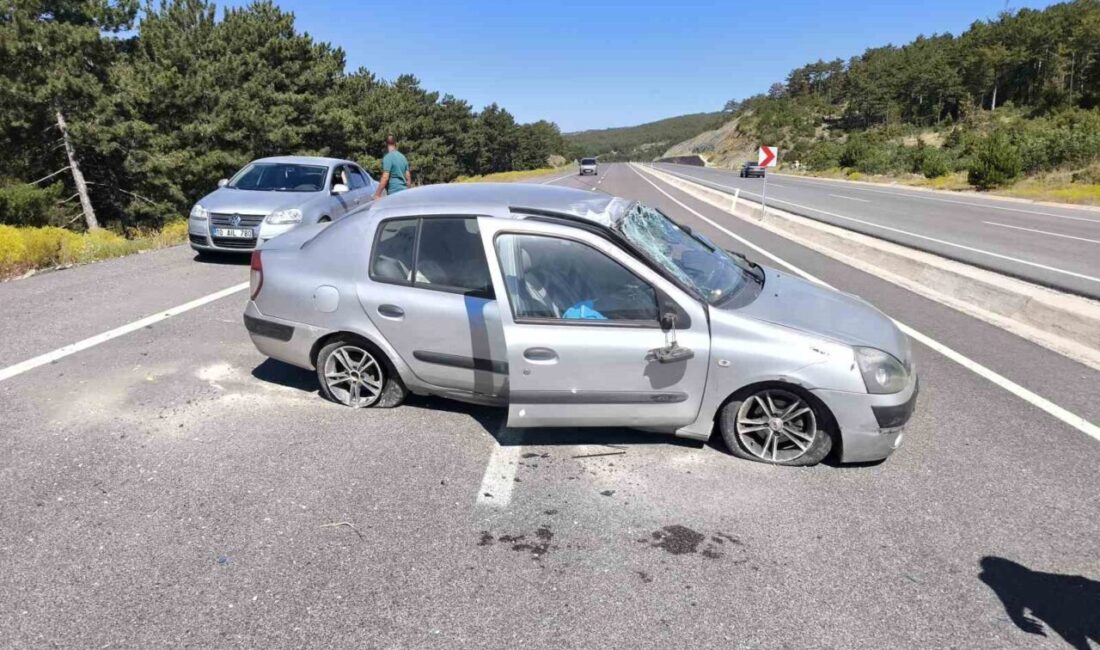 Kütahya’nın Tavşanlı ilçesinde otomobilin takla atması sonucu meydana gelen trafik
