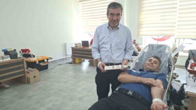 Türk Kızılay Kütahya Şubesi tarafından kan bağışını artırmak amacıyla başlatılan