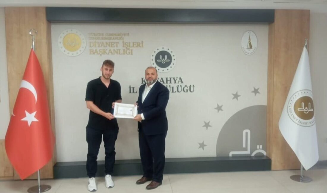 Kütahya İl Müftülüğü’nde düzenlenen ihtida merasiminde, Alman vatandaşı Nico Jermaine