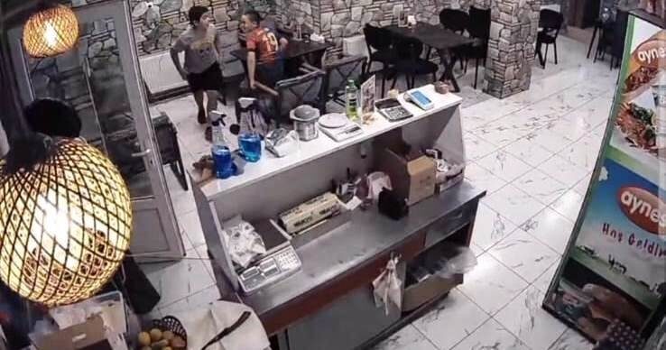 Balıkesir’in Sındırgı ilçesinde meydana gelen deprem, Kütahya’nın Hisarcık ilçesinde de