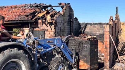Kütahya’nın Domaniç ilçesinde hızar atölyesi olarak kullanılan bir binada çıkan