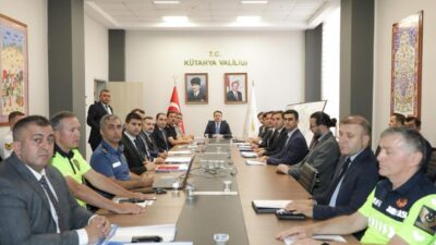 Kütahya’da İl Güvenlik ve Asayiş Toplantısı, Vali Musa Işın başkanlığında