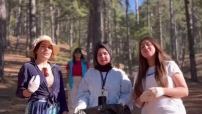 Kütahya’nın Gediz ilçesindeki Muratdağı Gençlik Kampı, çevre duyarlılığını artırmaya yönelik