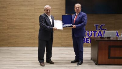 Kütahya Belediyesi tarafından Zafer Haftası etkinlikleri kapsamında “Büyük Zaferin Jeopolitik