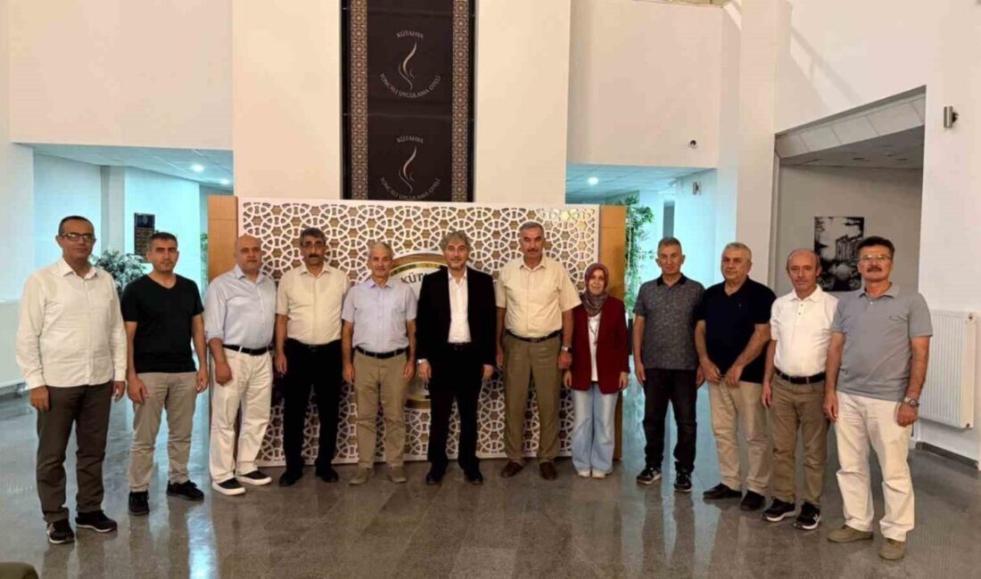 Kütahya İl Millî Eğitim Müdürlüğü’nde görev yapan Şube Müdürleri İrfan