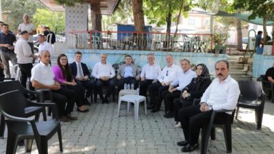 Kütahya Valisi Musa Işın, İl Genel Meclis Üyesi Ahmet Şimşek’in