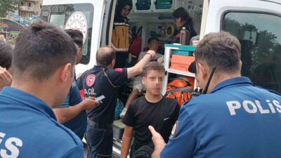 Kütahya’da bir çocuk, mahalleden su doldurmak için gelen 2 çocuğu