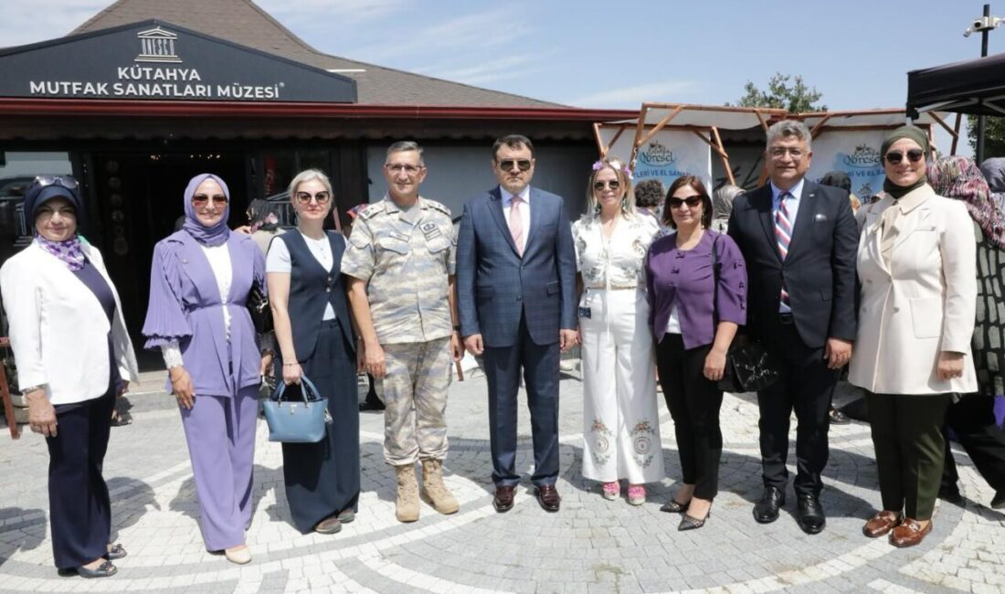 Kütahya Kadın Tarım Sanat Festivali, Vali Musa Işın’ın katılımıyla gerçekleştirildi.