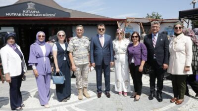 Kütahya Kadın Tarım Sanat Festivali, Vali Musa Işın’ın katılımıyla gerçekleştirildi.