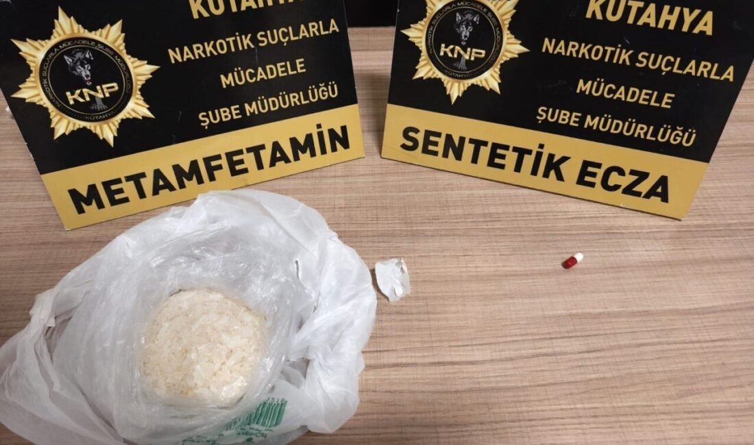 Kütahya İl Emniyet Müdürlüğü Narkotim ekiplerince yürütülen çalışmalar kapsamında, uyuşturucu