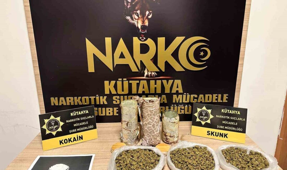 Kütahya’da narkotik ekiplerince uyuşturucuyla yakalanan şüpheli tutuklandı. Kütahya’da uyuşturucu kullanımı