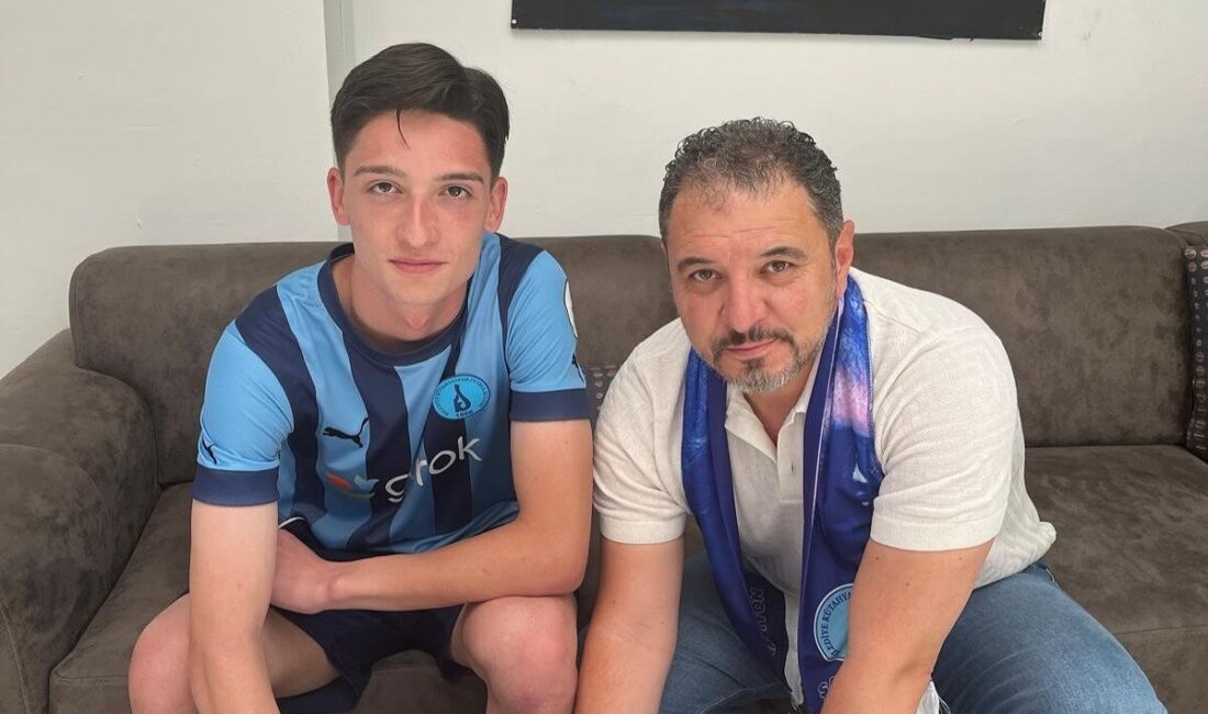 Yeni sezonda kadroda yapılanmaya giden Kütahyaspor, iki yeni genç futbolcuyla