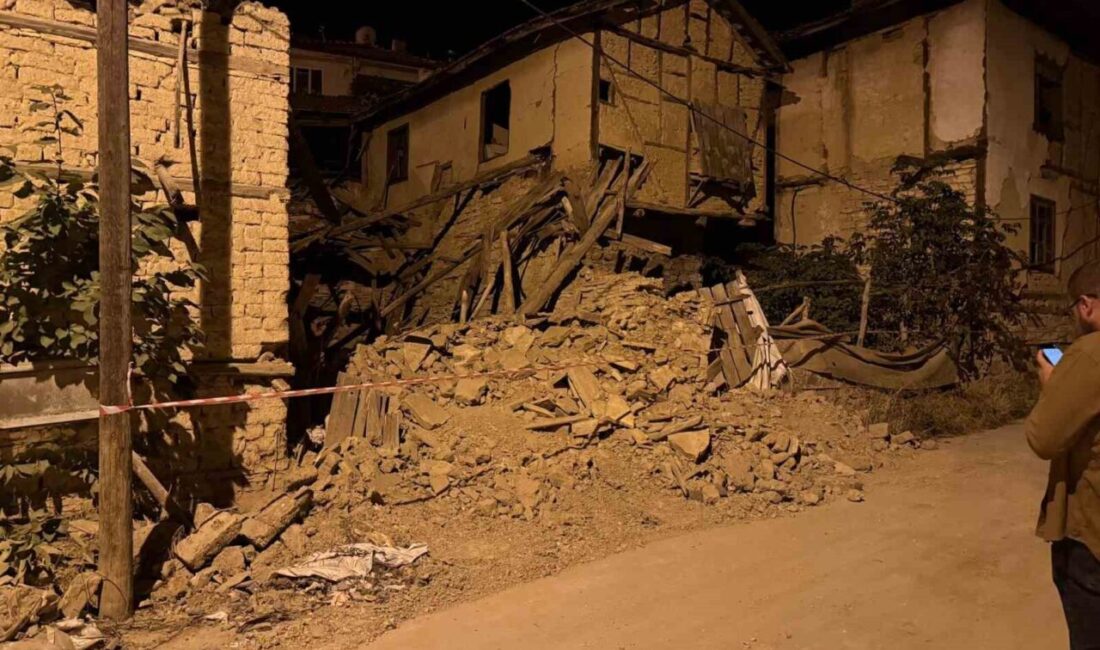 Balıkesir’in Sındırgı ilçesinde meydana gelen ve Kütahya’nın Hisarcık ilçesinde de