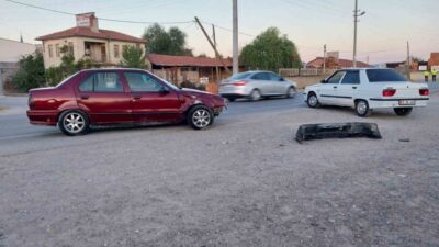 Kütahya’nın Tavşanlı ilçesinde otomobil ile motosikletin çarpışması sonucu meydana gelen