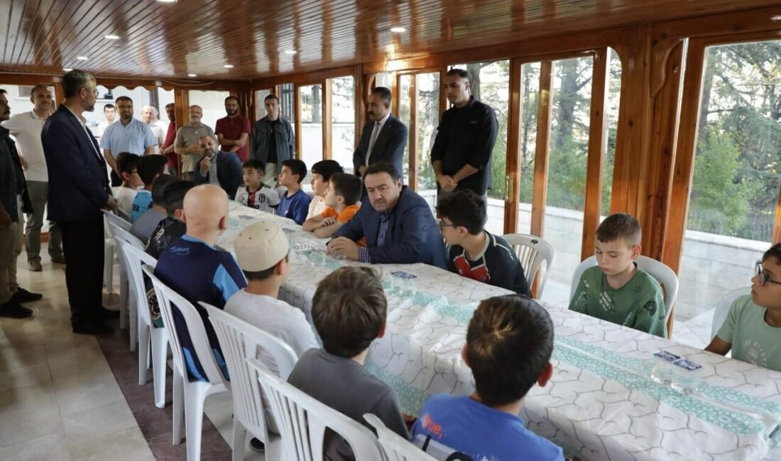 Kütahya Valisi Musa Işın, Diyanet İşleri Başkanlığı tarafından düzenlenen “Yazımda