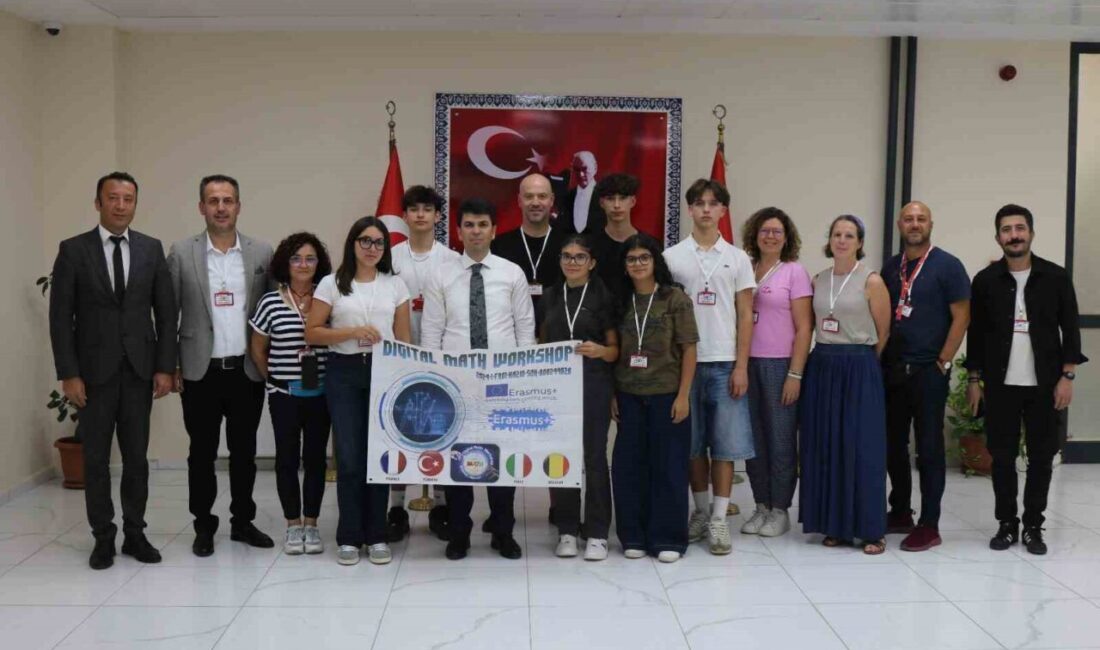 Kütahya’nın Gediz ilçesine bağlı Altınkent İlk/Ortaokulu, “Digital Math Workshop” adlı