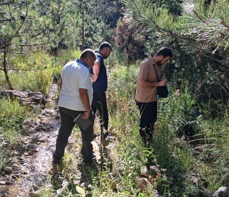 Kütahya’nın Gediz ilçesine bağlı Gökler beldesinde, Murat Dağı’nın eteklerinde sıcak