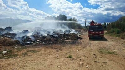 Kütahya’nın Hisarcık İlçesi’nde çöplüğe dönen çay kenarında gece çıkan ve