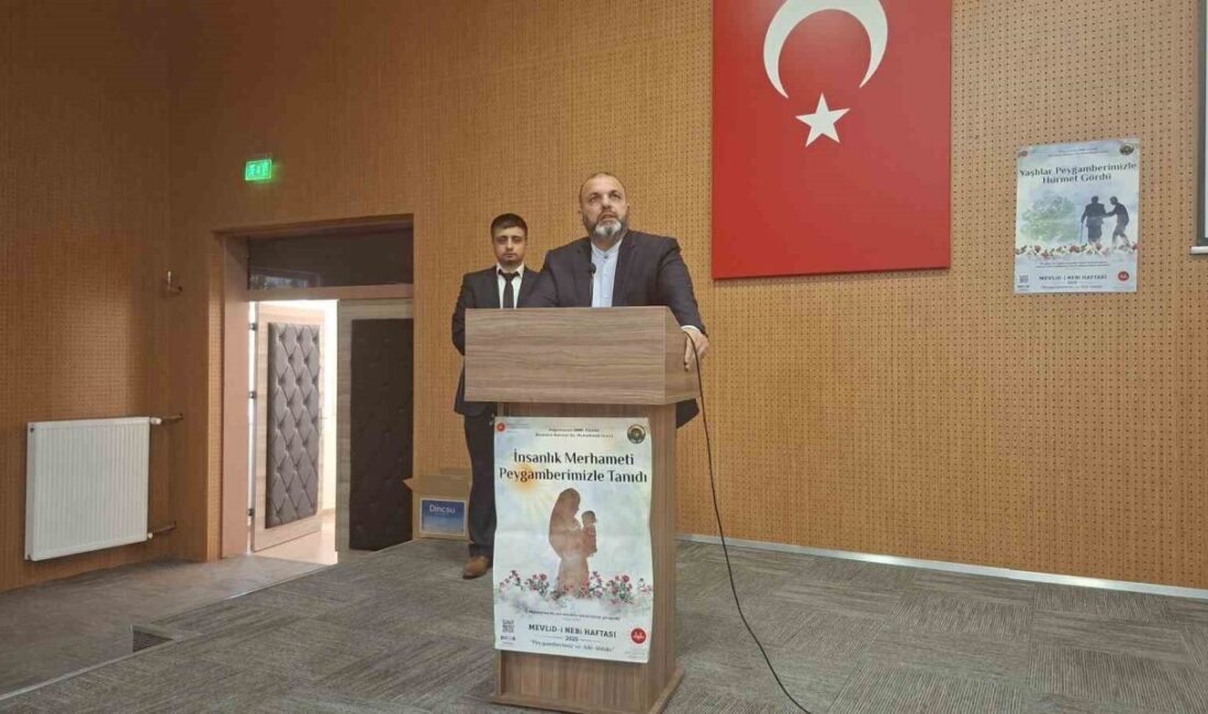 Kütahya’nın Hisarcık ilçesinde Mevlid-i Nebi Haftası münasebetiyle “Peygamberimiz ve Aile