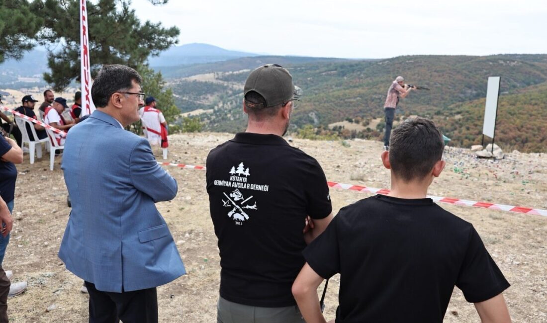 Kütahya Germiyan Avcılar Derneği tarafından organize edilen “Trap-Tek Kurşun Şişe-Gong