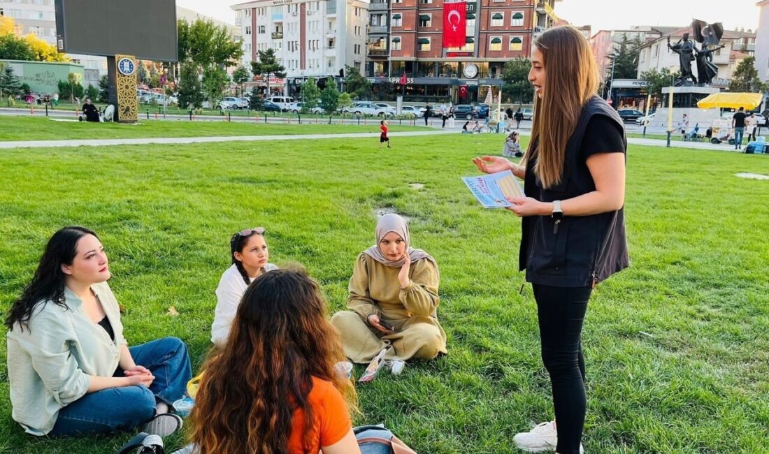 Kütahya İl Emniyet Müdürlüğü SİBERAY ekipleri, vatandaşları siber suçlara karşı