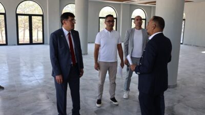 Kütahya Belediye Başkanı Eyüp Kahveci, Halil İbrahim Yılmaz El Sanatları