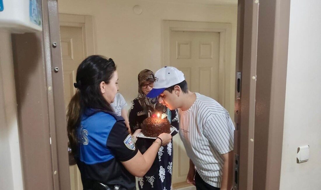 Kütahya İl Emniyet Müdürlüğü Toplum Destekli Polislik Şube Müdürlüğü ekipleri,