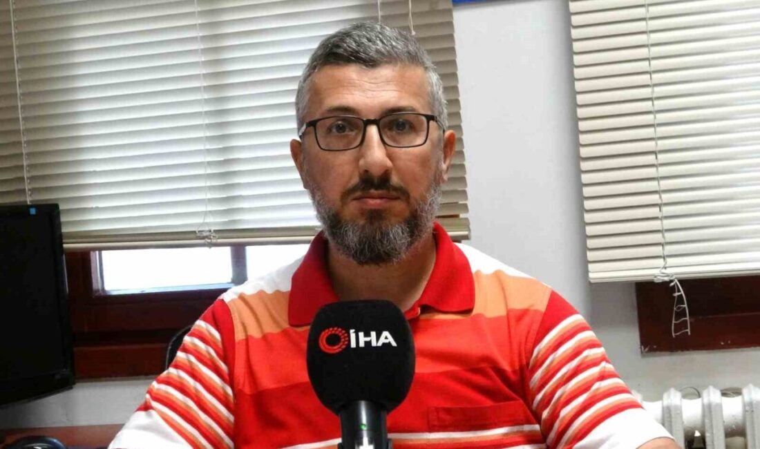 Kütahya’nın Simav ilçesi, geçmişte yaşadığı depremlerle hafızalarda yer ederken, uzmanlar