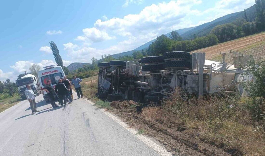 Kütahya’nın Tavşanlı ilçesinde beton mikserinin devrilmesi sonucu meydana gelen kazada
