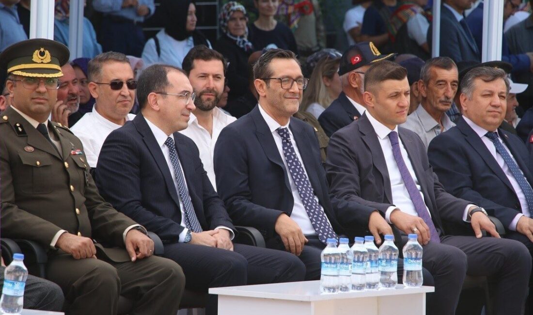 Kütahya’nın Tavşanlı ilçesinde düşman işgalinden kurtuluşun 103. yıl dönümü, Cumhuriyet