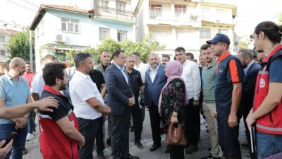 Kütahya’nın Simav ilçesinde meydana gelen 5.4 büyüklüğündeki depremin ardından Vali