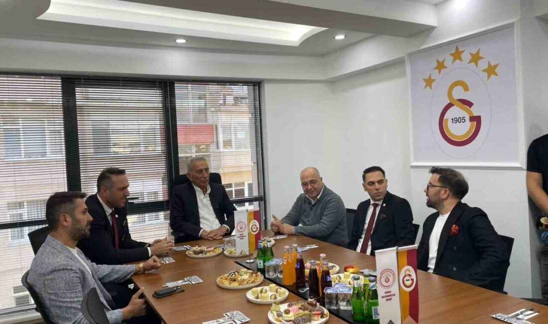 Galatasaray Spor Kulübü’nün eski başkanı Adnan Polat, 1905 Kütahya Galatasaraylılar