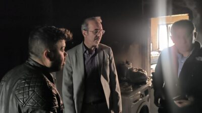 Kütahya’nın Okmeydanı Mahallesi’nde çıkan yangında eşyaları tamamen yanarak mağdur olan