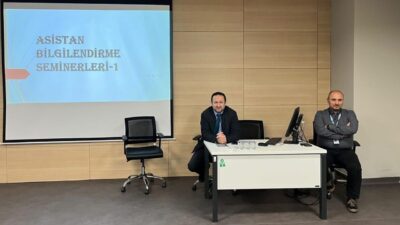 Kütahya Şehir Hastanesi’nde, asistan hekimlere yönelik düzenlenen bilgilendirme seminerlerinin ilki