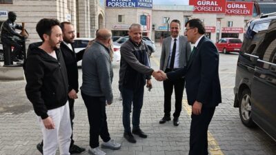 Kütahya Belediye Başkanı Eyüp Kahveci, şehrin önemli ticari noktalarından Çiniciler