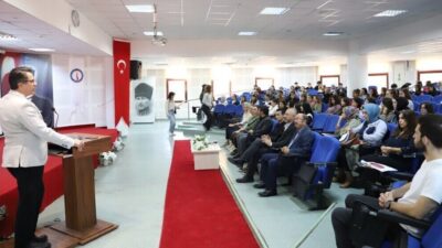 Kütahya Dumlupınar Üniversitesi (DPÜ) Eğitim Fakültesinde yapay zekânın eğitim bilimlerindeki