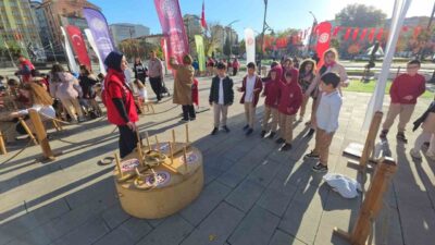 Türkiye Geleneksel Spor Dalları Federasyonu tarafından hayata geçirilen ’Geleneksel Oyun