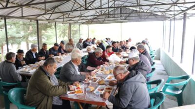 Kütahya’nın Hisarcık ilçesi Şeyhler köyünde “Turabi Haksız Hasan Dede birlik