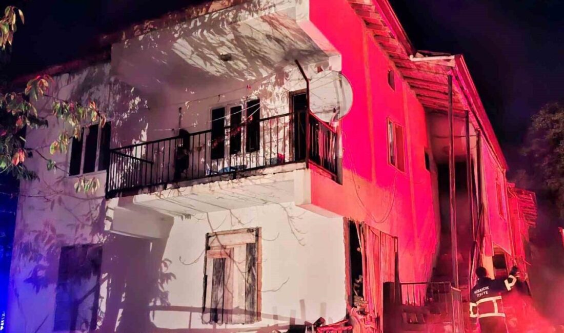 Kütahya’nın Hisarcık ilçesi Yukarı Yoncaağaç köyünde bir evin yatak odasında