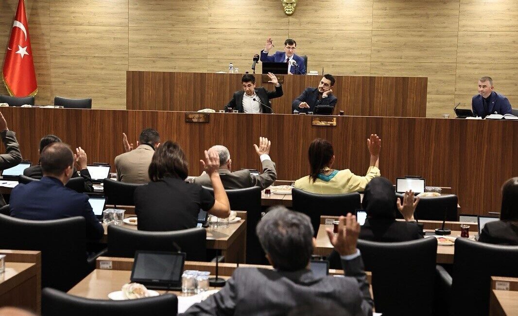 Kütahya Belediye Meclisi 2. Dönem 9. Olağan Toplantısı, Belediye Başkanı