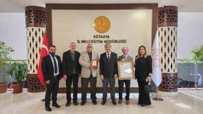 Kütahya İl Milli Eğitim Müdürlüğüne, Türk Kızılay Derneği tarafından, kan