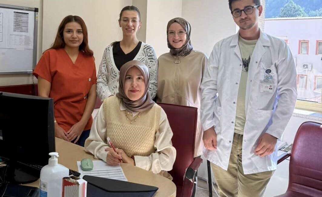 Kütahya Evliya Çelebi Eğitim ve Araştırma Hastanesi bünyesinde, Aile Hekimliği