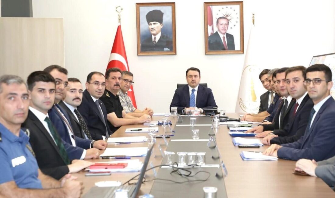 Kütahya İl Güvenlik ve Asayiş Toplantısı, Vali Musa Işın’ın başkanlığında