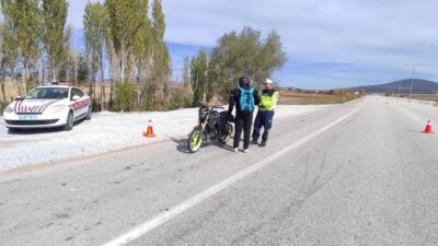 Kütahya İl Jandarma Komutanlığı trafik jandarması timlerince il genelinde motosiklet